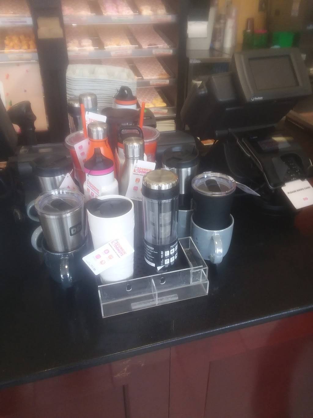 Dunkin | bakery | 128 Main St, Webster, MA 01570, USA | 5089430566 OR +1 508-943-0566