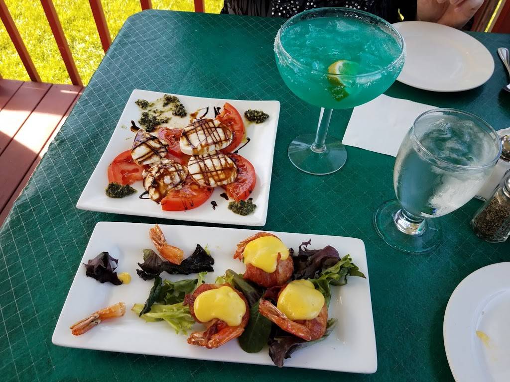 Douglas Lake Bar & Steakhouse | restaurant | 10990 Douglas Lake Rd, Pellston, MI 49769, USA | 2315398588 OR +1 231-539-8588