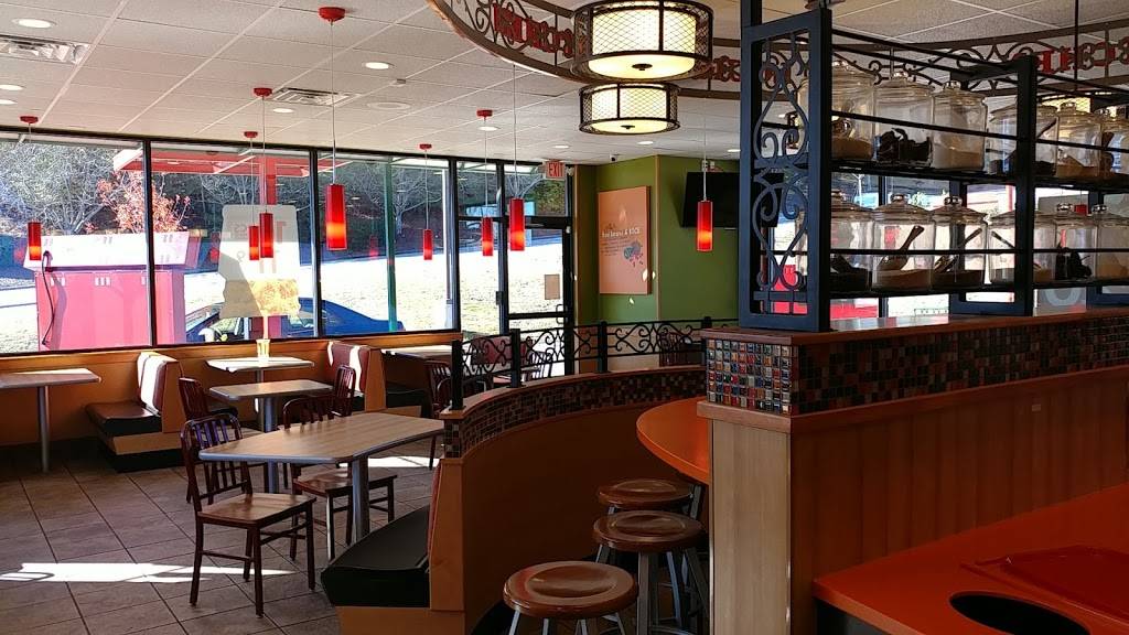 Popeyes Louisiana Kitchen | restaurant | 3160 Atlanta Hwy, Athens, GA 30606, USA | 7062475414 OR +1 706-247-5414