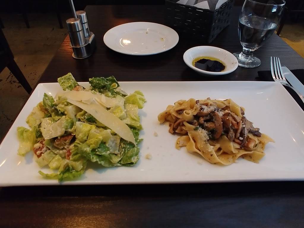 Centanni Trattoria | restaurant | 117 N Victory Blvd, Burbank, CA 91502, USA | 8185614643 OR +1 818-561-4643