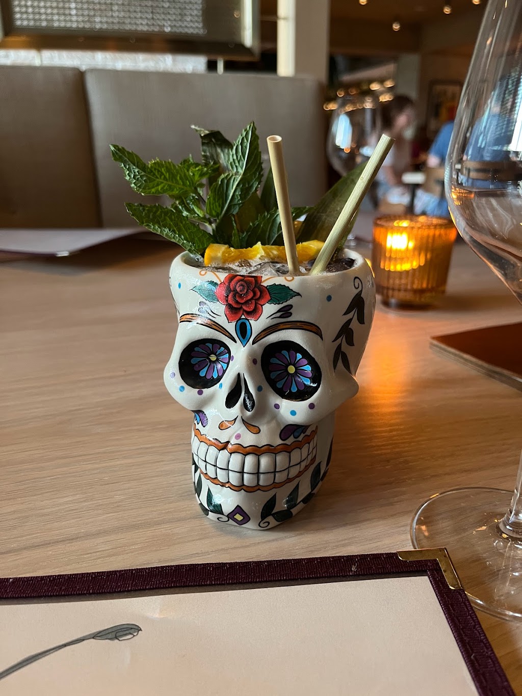 The Dutch | restaurant | 300 12th Ave S, Nashville, TN 37203, USA | 6153799000 OR +1 615-379-9000