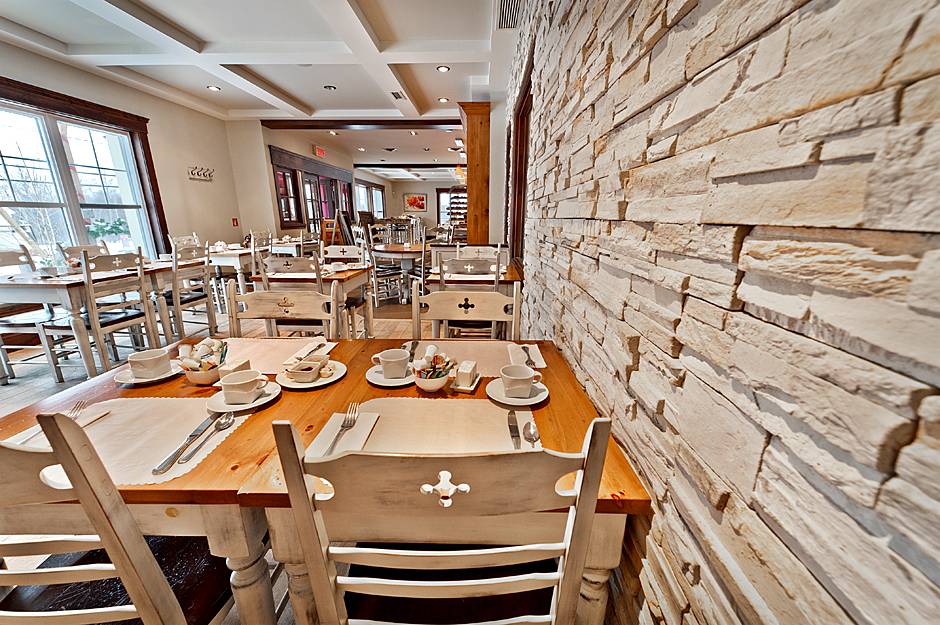 Boulangerie Pâtisserie Canael | bakery | 1389 Rue Shefford, Bromont, QC J2L 1E2, Canada | 4505340244 OR +1 450-534-0244