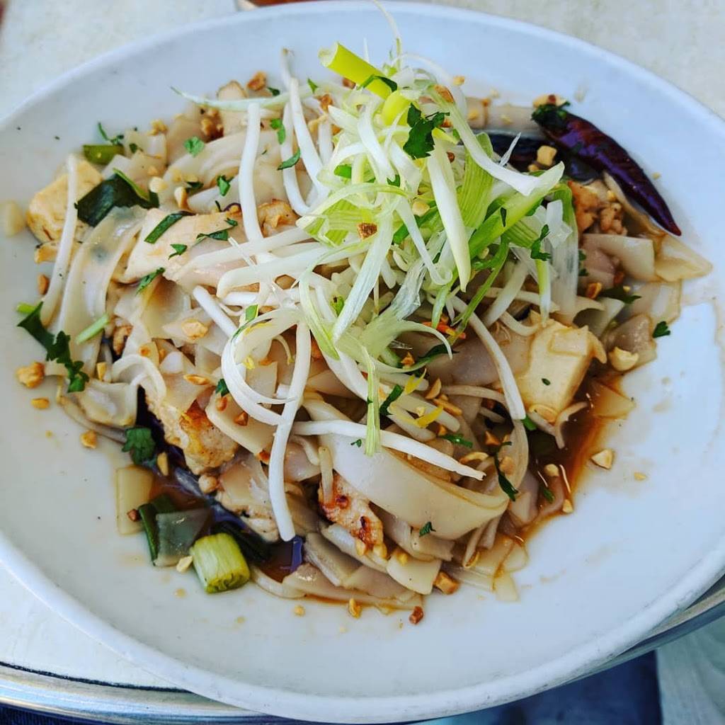 Squat & Gobble | restaurant | 1 W Portal Ave, San Francisco, CA 94127, USA | 4156659900 OR +1 415-665-9900