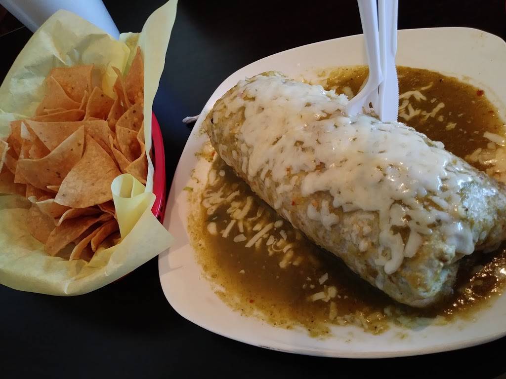 Grandmas Tamales Restaurante | restaurant | 100 Bernard St, Bakersfield, CA 93305, USA | 6614930229 OR +1 661-493-0229