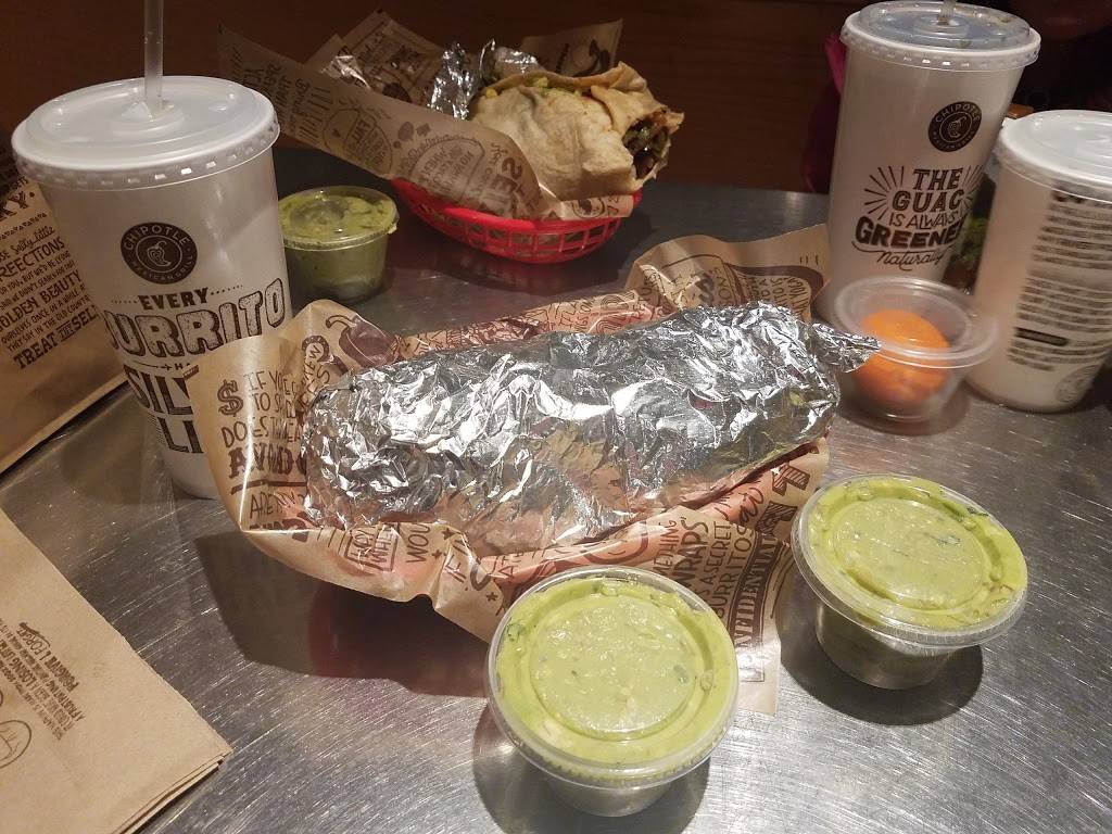 Chipotle Mexican Grill | restaurant | 7350 E Hampden Ave unit b-2, Denver, CO 80231, USA | 3037418980 OR +1 303-741-8980