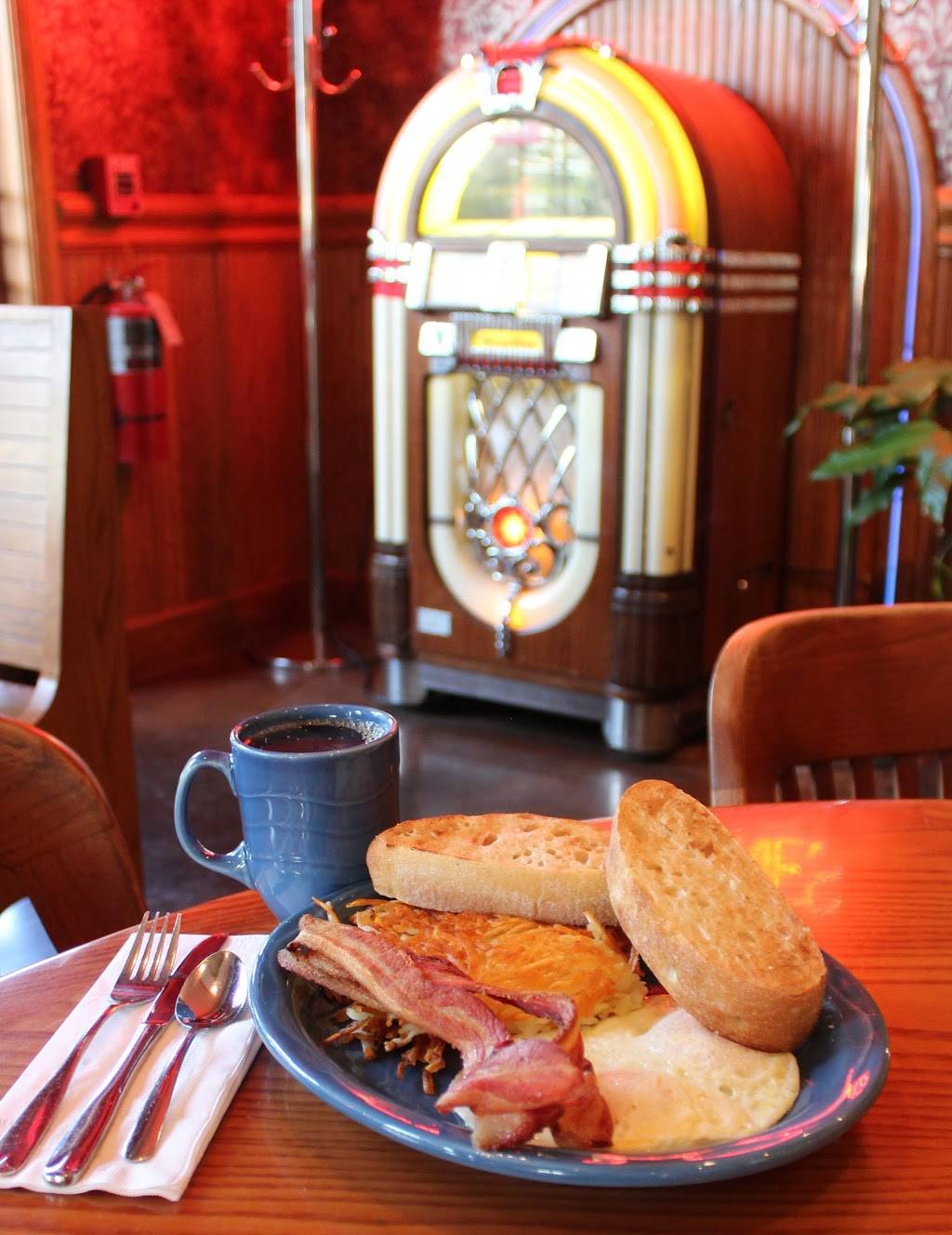 Yours Truly Restaurant | restaurant | 25300 Chagrin Blvd, Beachwood, OH 44122, USA | 2164644848 OR +1 216-464-4848