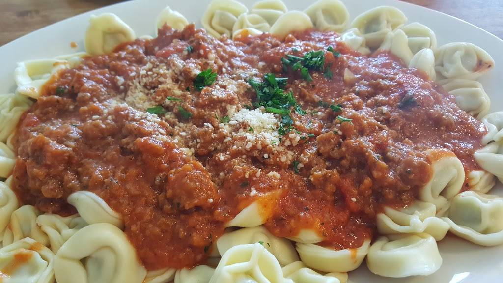 Franks Pizza & Restaurant | restaurant | 1600 Virginia St, Dunedin, FL 34698, USA | 7272166963 OR +1 727-216-6963