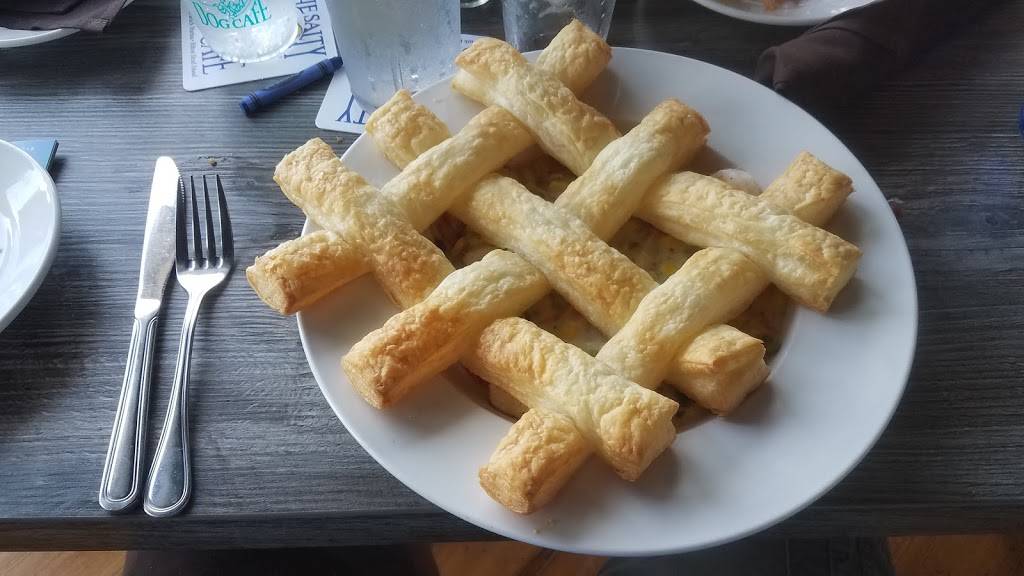 Wreck of the Salty Dog | restaurant | 232 S Sea Pines Dr #116, Hilton Head Island, SC 29928, USA | 8436717327 OR +1 843-671-7327