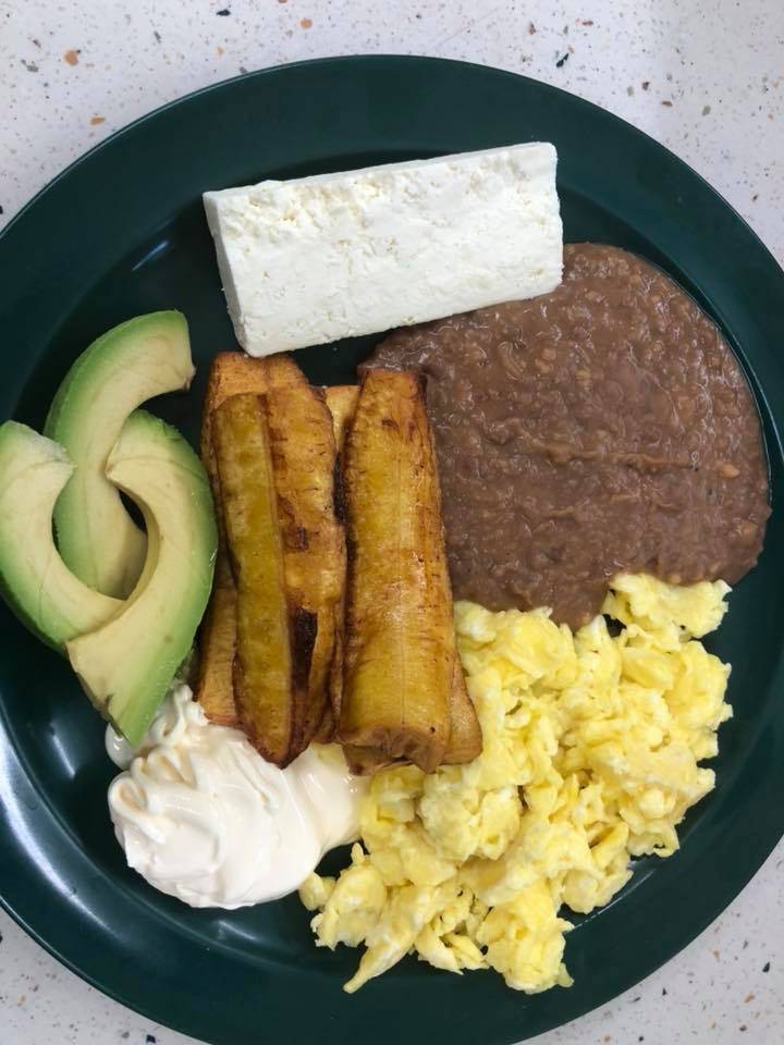 Ashlys Restaurant | restaurant | 10071 Timberwood Dr, Houston, TX 77080, USA | 2819320067 OR +1 281-932-0067