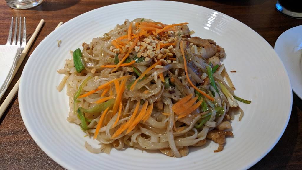 Les Kitchen | restaurant | 18 Mill Plain Rd, Danbury, CT 06811, USA | 2034563312 OR +1 203-456-3312