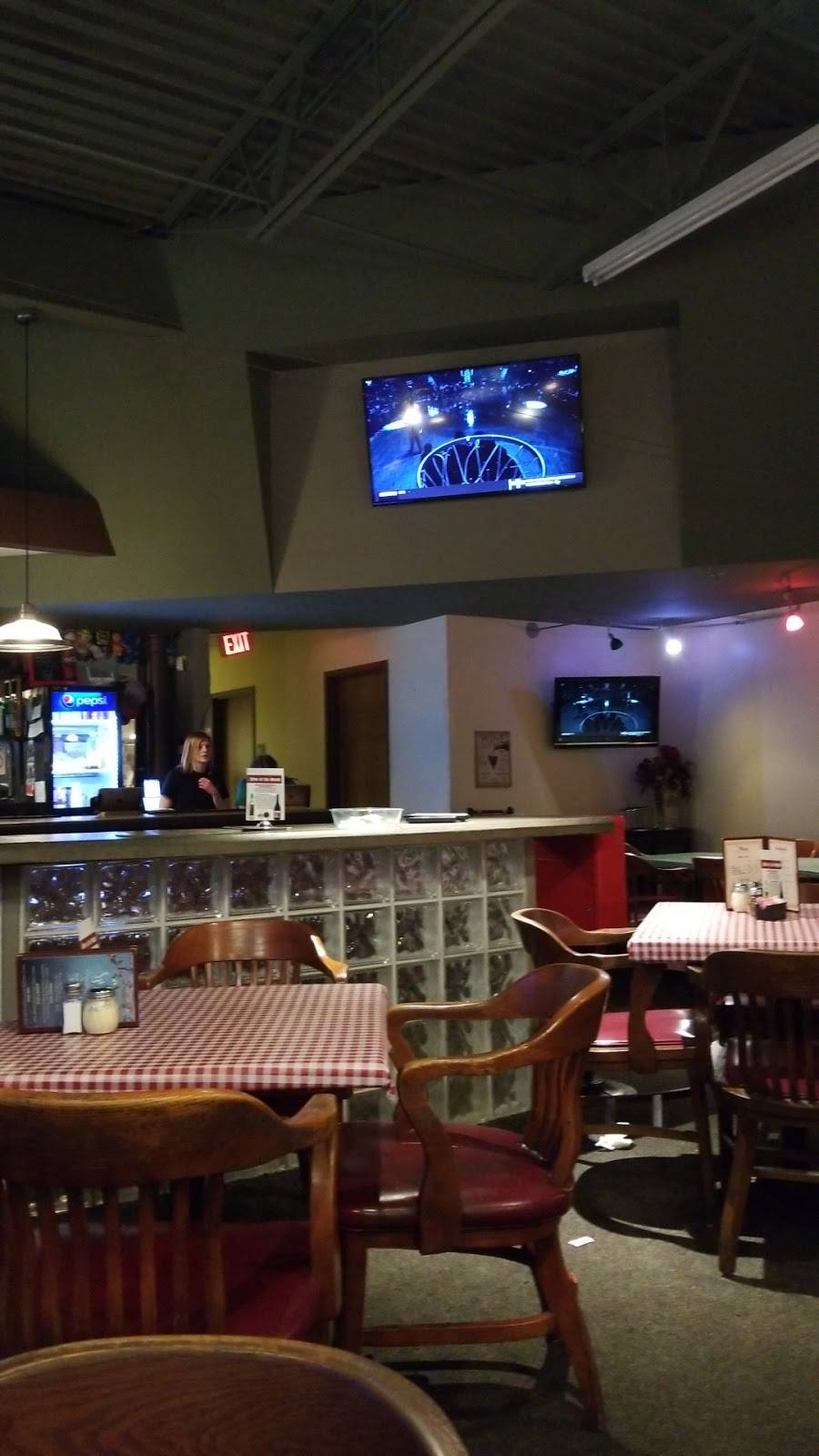 Suteras Italian Restaurant, Pizza & Catering | restaurant | 22716 Midland Dr, Shawnee, KS 66226, USA | 9136673000 OR +1 913-667-3000