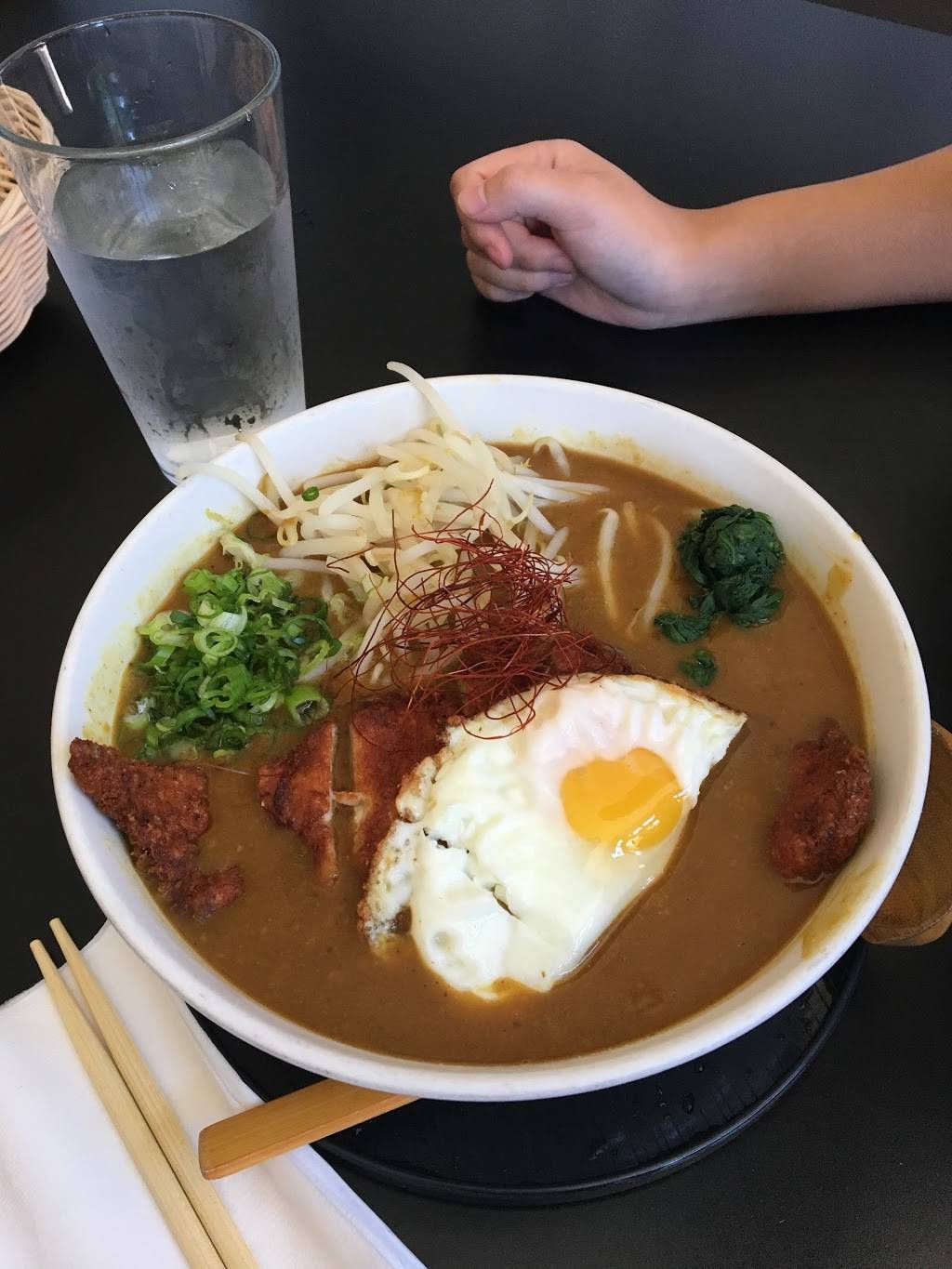 Muraccis | restaurant | 2428 Telegraph Ave, Berkeley, CA 94704, USA | 5108451101 OR +1 510-845-1101