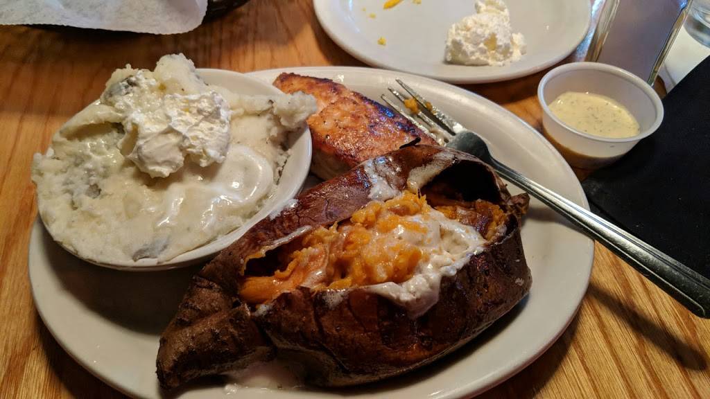 Texas Roadhouse | restaurant | 895 Dawsonville Hwy, Gainesville, GA 30501, USA | 6784508447 OR +1 678-450-8447