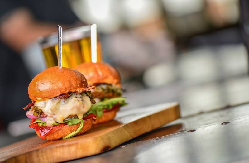 The District | restaurant | 7333 E Indian Plaza, Scottsdale, AZ 85251, USA | 4806640356 OR +1 480-664-0356