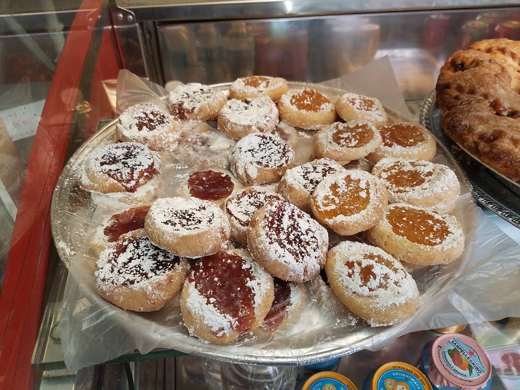 Elenas Cucina | restaurant | 800 W Lake St #106, Roselle, IL 60172, USA | 6303070130 OR +1 630-307-0130