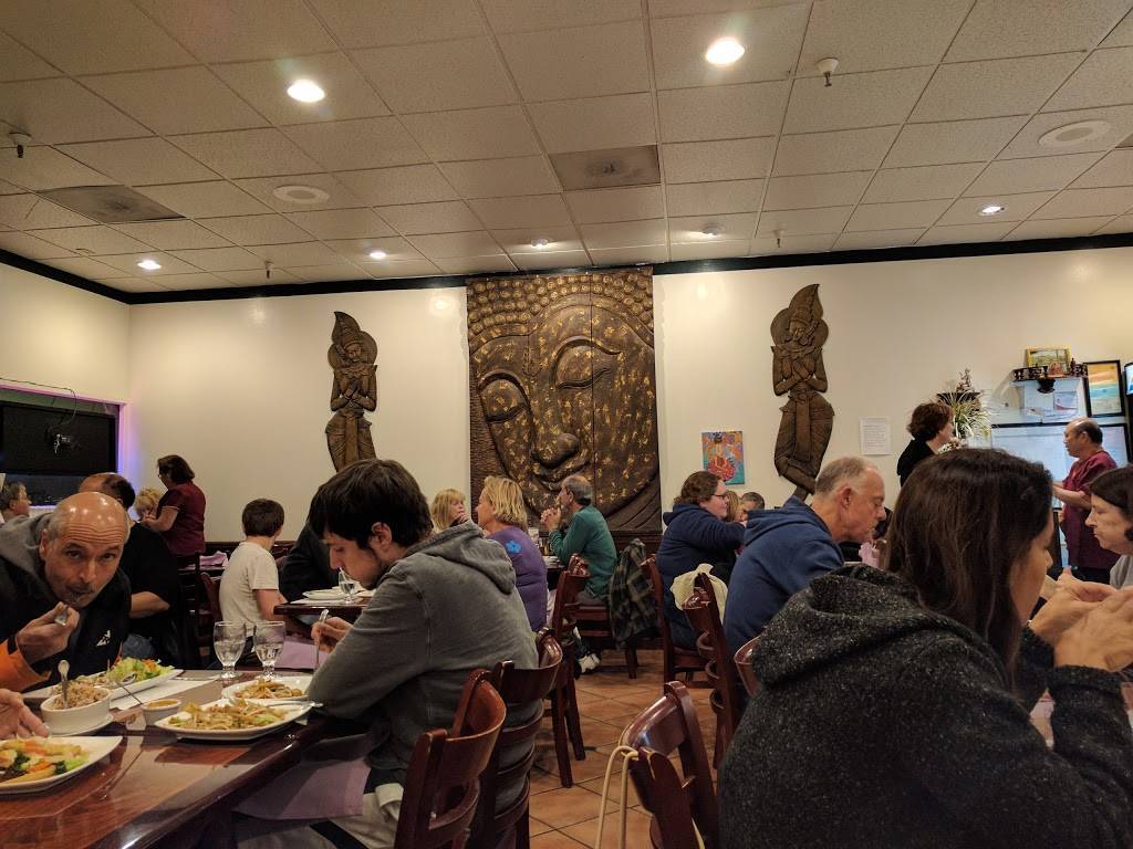 Kaosook Thai Cuisine | restaurant | 245 H Mt Hermon Rd, Scotts Valley, CA 95066, USA | 8314399520 OR +1 831-439-9520