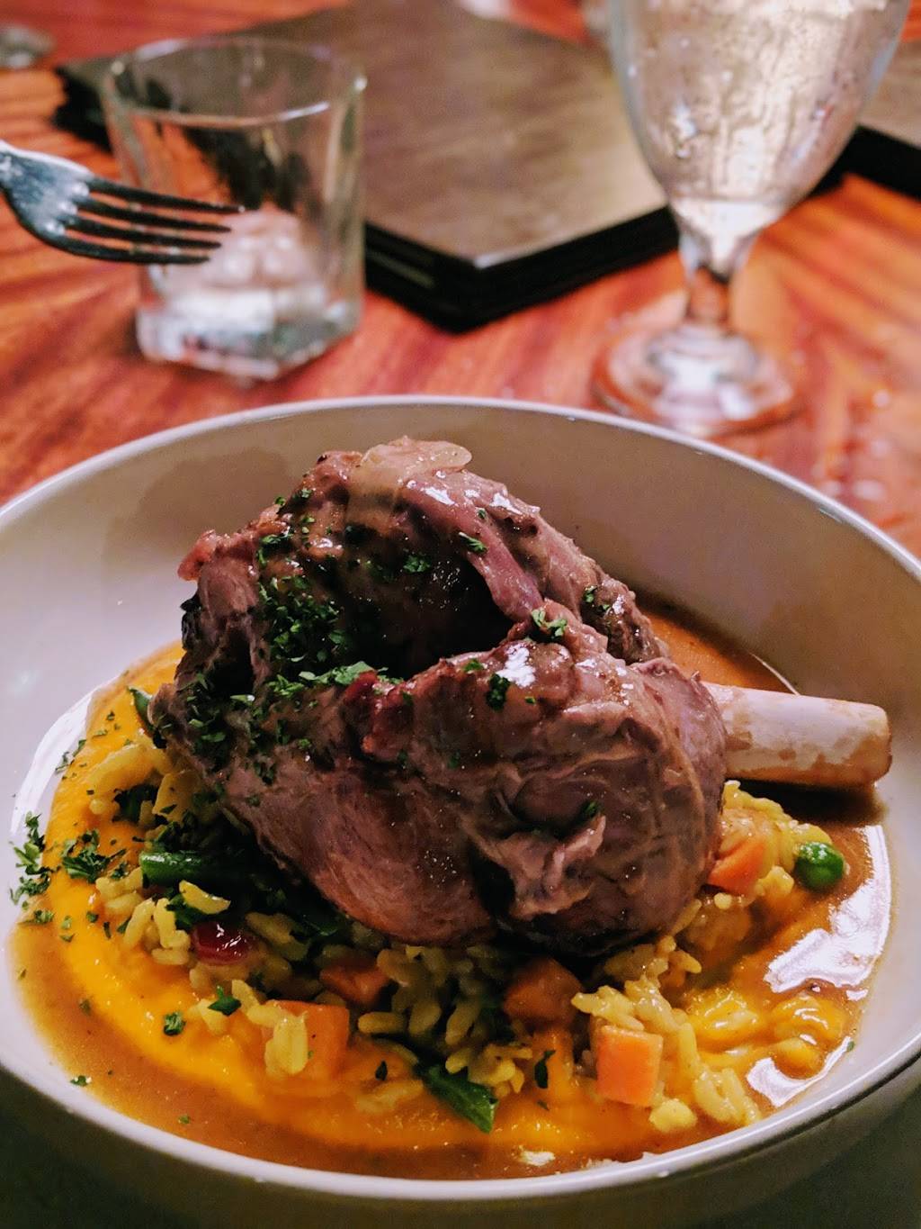 River Oaks Restaurant | restaurant | 5871 Poplar Ave, Memphis, TN 38119, USA | 9016839305 OR +1 901-683-9305