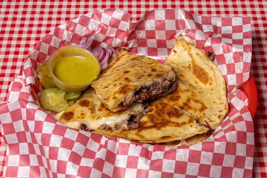 Big Pappa’s Smokehouse & More | restaurant | 3321 Market St, Baytown, TX 77520, USA | 2816837114 OR +1 281-683-7114