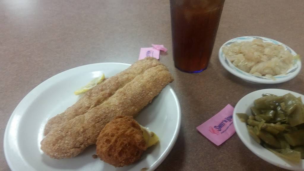 Wrights Cafeteria | restaurant | 5403 N Middlebrook Pike, Knoxville, TN 37921, USA | 8655882040 OR +1 865-588-2040