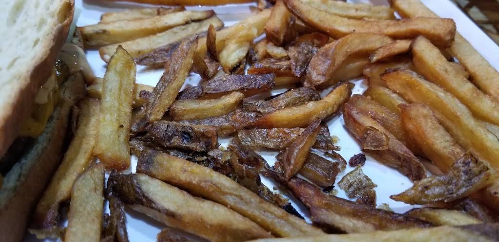 Horseshoe Burger Company | restaurant | 1349 Park Ave W, Ontario, OH 44906, USA | 4197098755 OR +1 419-709-8755