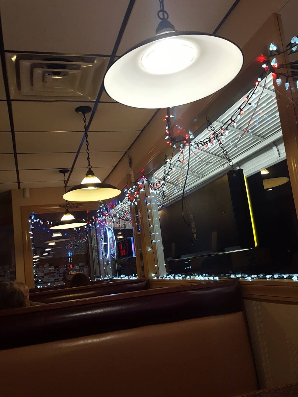 Occum Pizza | meal takeaway | 30 Taftville-Occum Rd, Norwich, CT 06360, USA | 8608228025 OR +1 860-822-8025