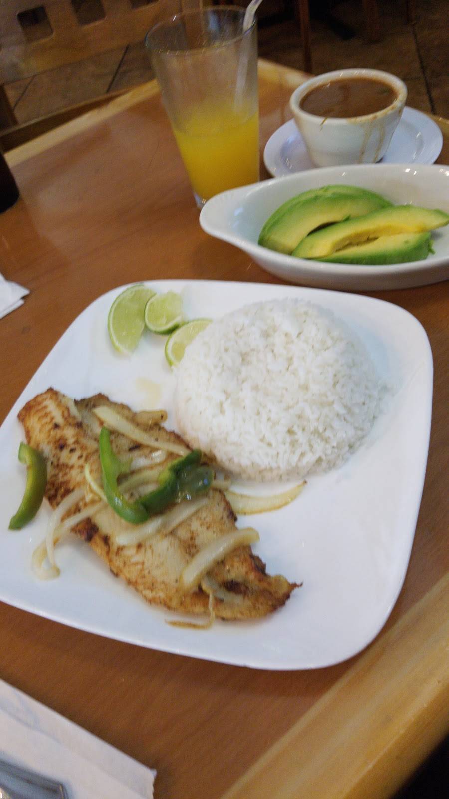 Juniors | restaurant | 20 W Burnside Ave, Bronx, NY 10453, USA | 7185836565 OR +1 718-583-6565