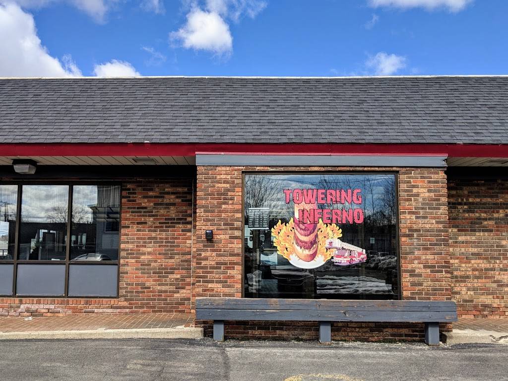 Village Burger | restaurant | 920 Old Liverpool Rd, Liverpool, NY 13088, USA | 3155655324 OR +1 315-565-5324