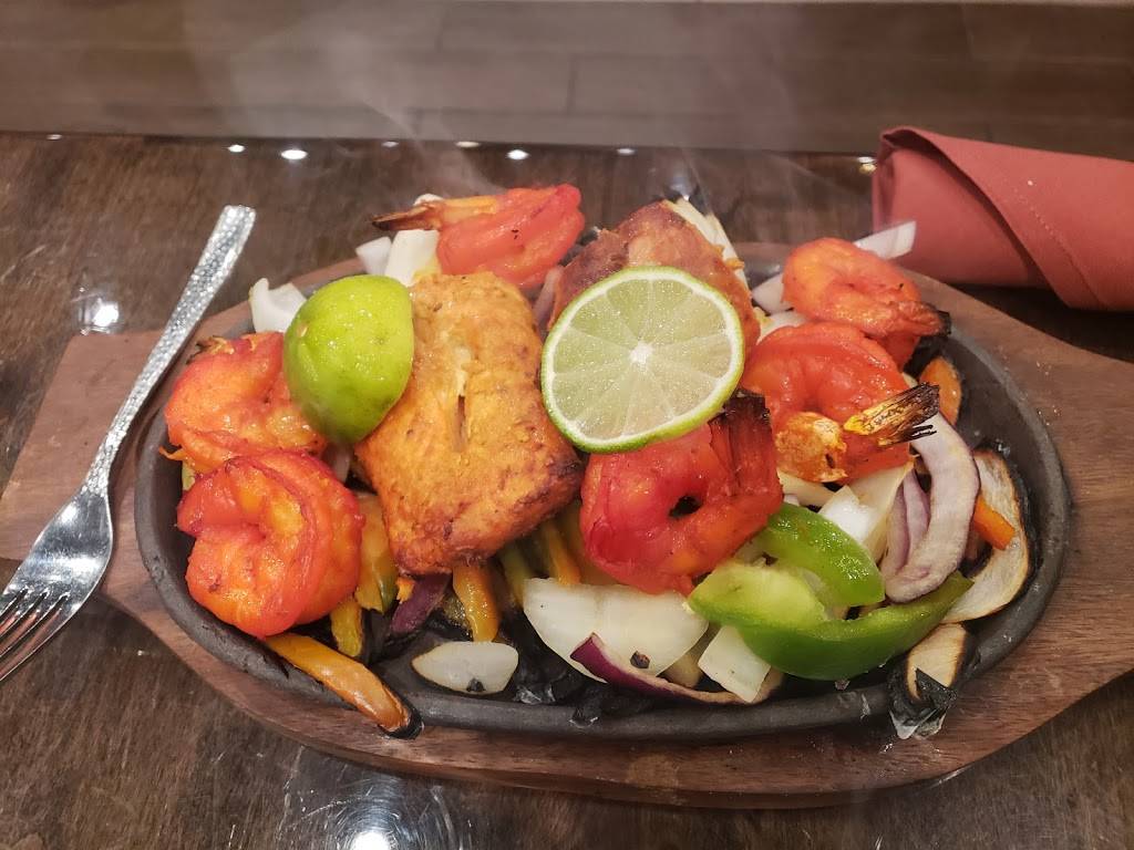 Saffron Indian Cuisine & Bar | restaurant | 739 Texas St, Fairfield, CA 94533, USA | 7074341313 OR +1 707-434-1313