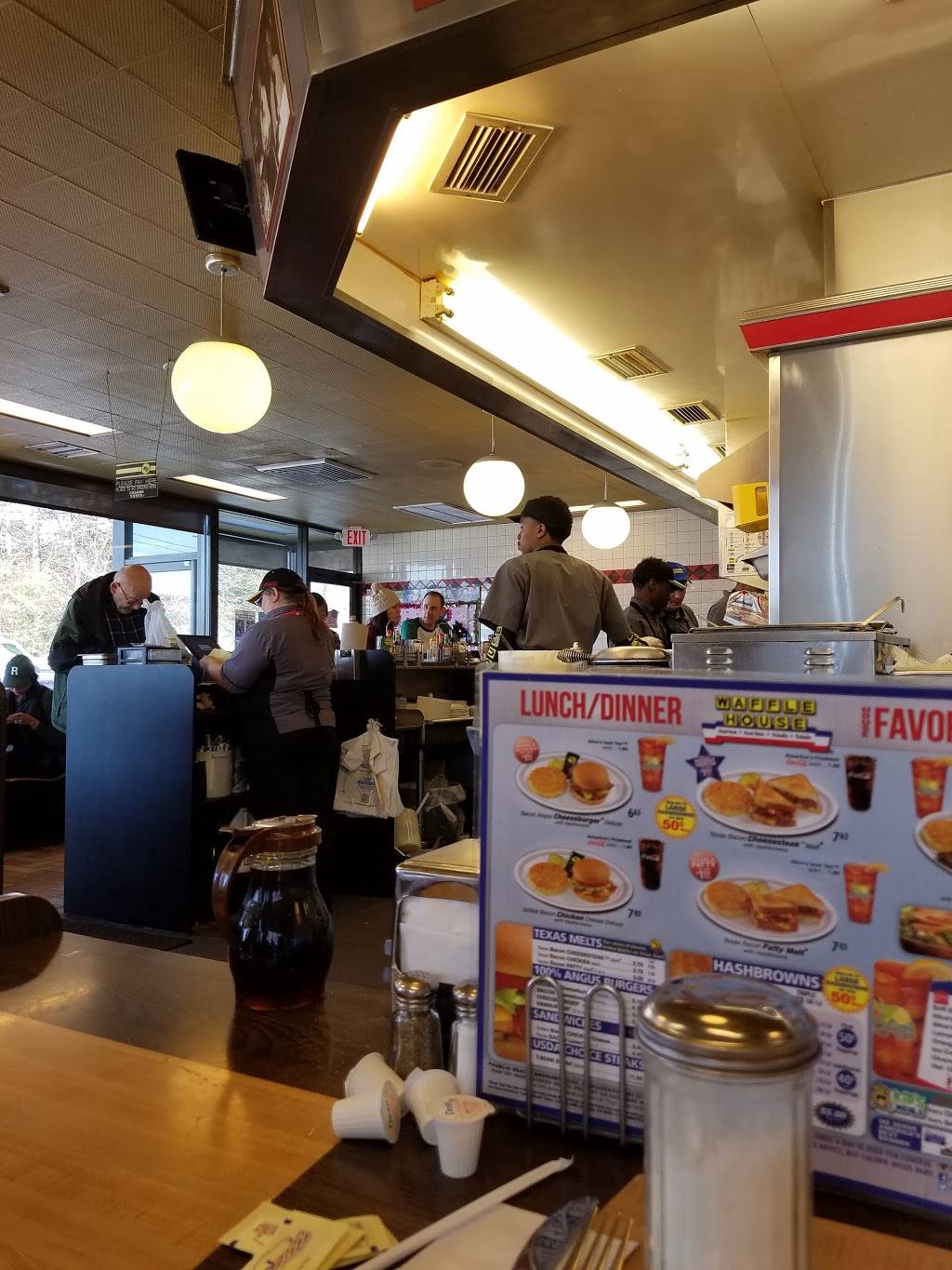 Waffle House | meal takeaway | 170 Ernest W Barrett Pkwy NW, Marietta, GA 30066, USA | 7704265704 OR +1 770-426-5704