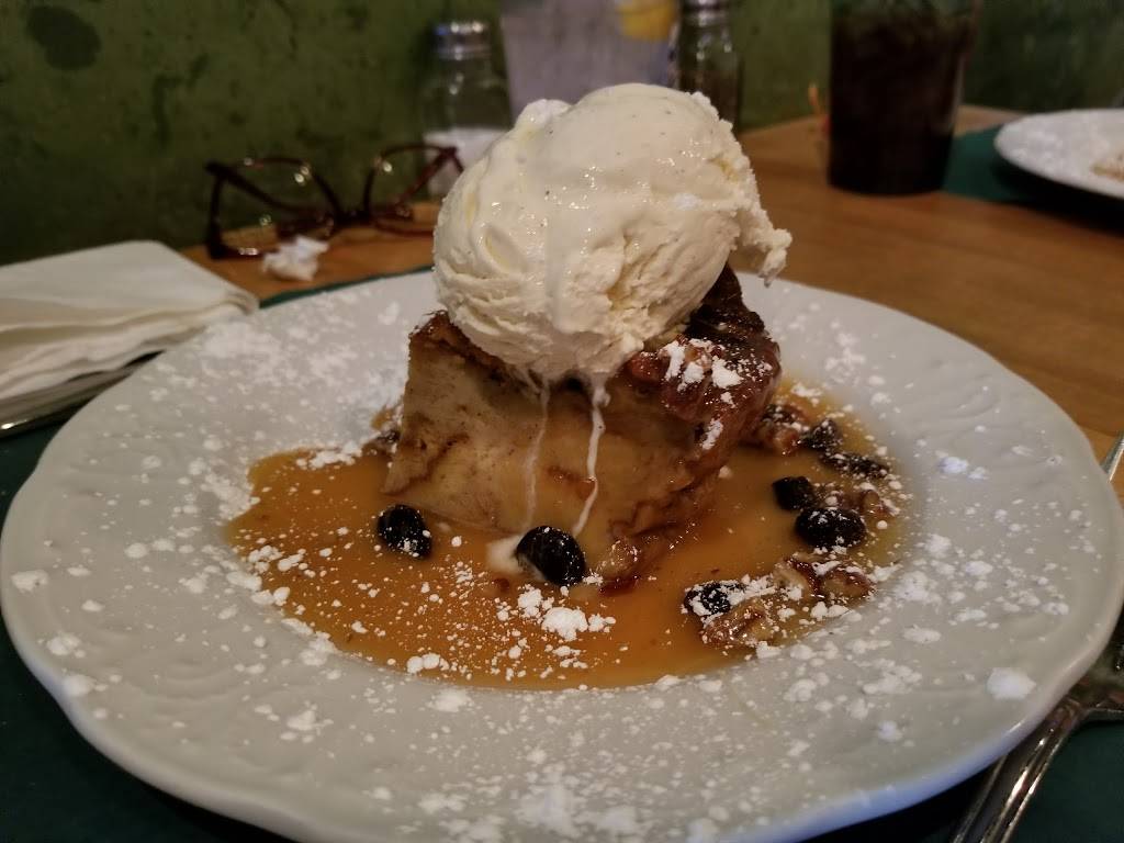 Lolas | restaurant | 241 W Charleston Blvd, Las Vegas, NV 89102, USA | 7022275652 OR +1 702-227-5652