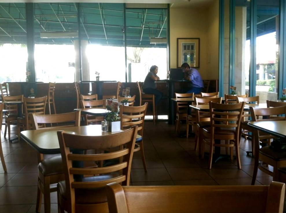 Daphnes California Greek | restaurant | 2195 Station Village Way, San Diego, CA 92108, USA | 6196845106 OR +1 619-684-5106