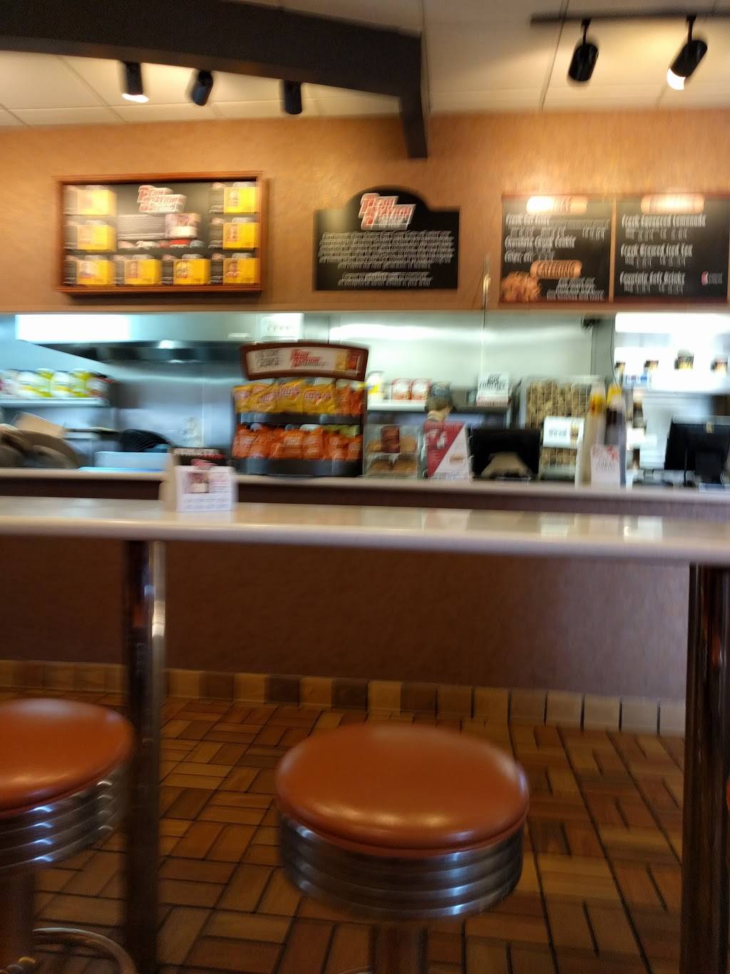 Penn Station East Coast Subs | meal takeaway | 4420 Linden Ave, Dayton, OH 45432, USA | 9372530300 OR +1 937-253-0300