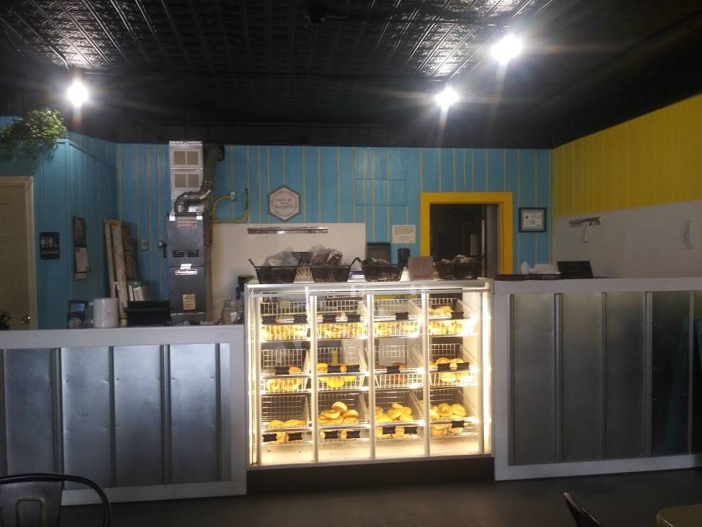 Bagels and More On Main | restaurant | 19 N Main St, Lexington, NC 27292, USA | 3363008088 OR +1 336-300-8088