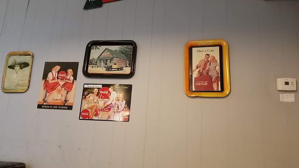 Big Johns Burgers | restaurant | 1901 4th St, Jonesville, LA 71343, USA | 3183396158 OR +1 318-339-6158