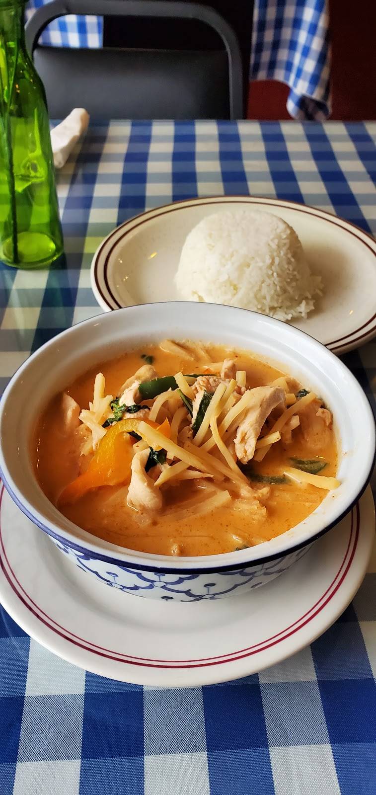 Thong Thai | restaurant | 12836 Pacific Hwy SW, Lakewood, WA 98499, USA | 2535811115 OR +1 253-581-1115