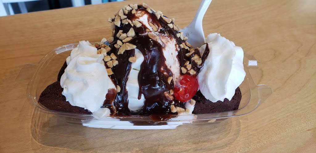 Fromagerie Victoria | restaurant | 420 Rue de Murano, Sainte-Julie, QC J3E 0G5, Canada | 4506498000 OR +1 450-649-8000