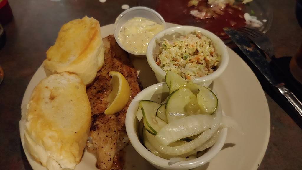 Scrooges Fine Foods & Drink | restaurant | 5829 Ridgewood Rd, Jackson, MS 39211, USA | 6012061211 OR +1 601-206-1211