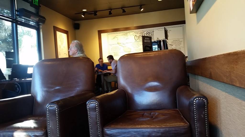 Starbucks | cafe | 650 Ventura St, Fillmore, CA 93015, USA | 8055244150 OR +1 805-524-4150