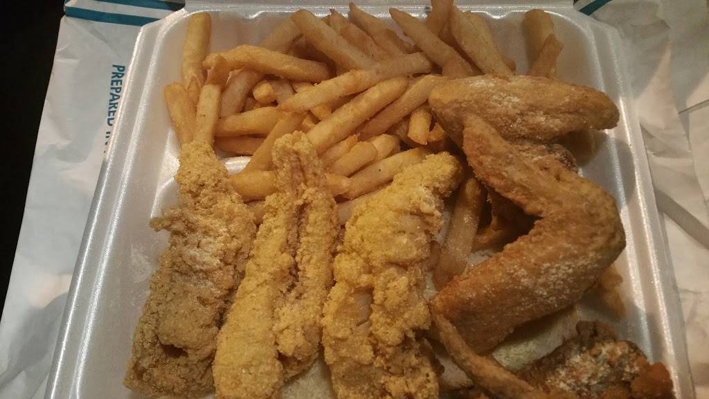 Mr. Submarine | meal takeaway | 4019 Butterfield Rd, Bellwood, IL 60104, USA | 7085441007 OR +1 708-544-1007