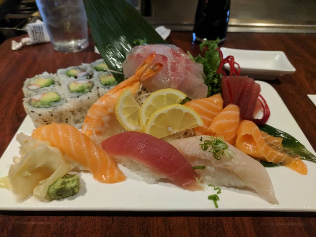 Ichiban Hibachi Steakhouse | restaurant | 1160 Park Manor Blvd, Pittsburgh, PA 15205, USA | 4127871999 OR +1 412-787-1999