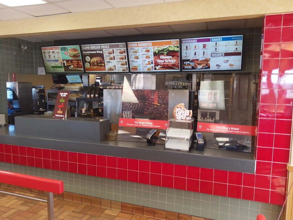 Burger King | restaurant | 1945 S Range, Colby, KS 67701, USA | 7853713012 OR +1 785-371-3012