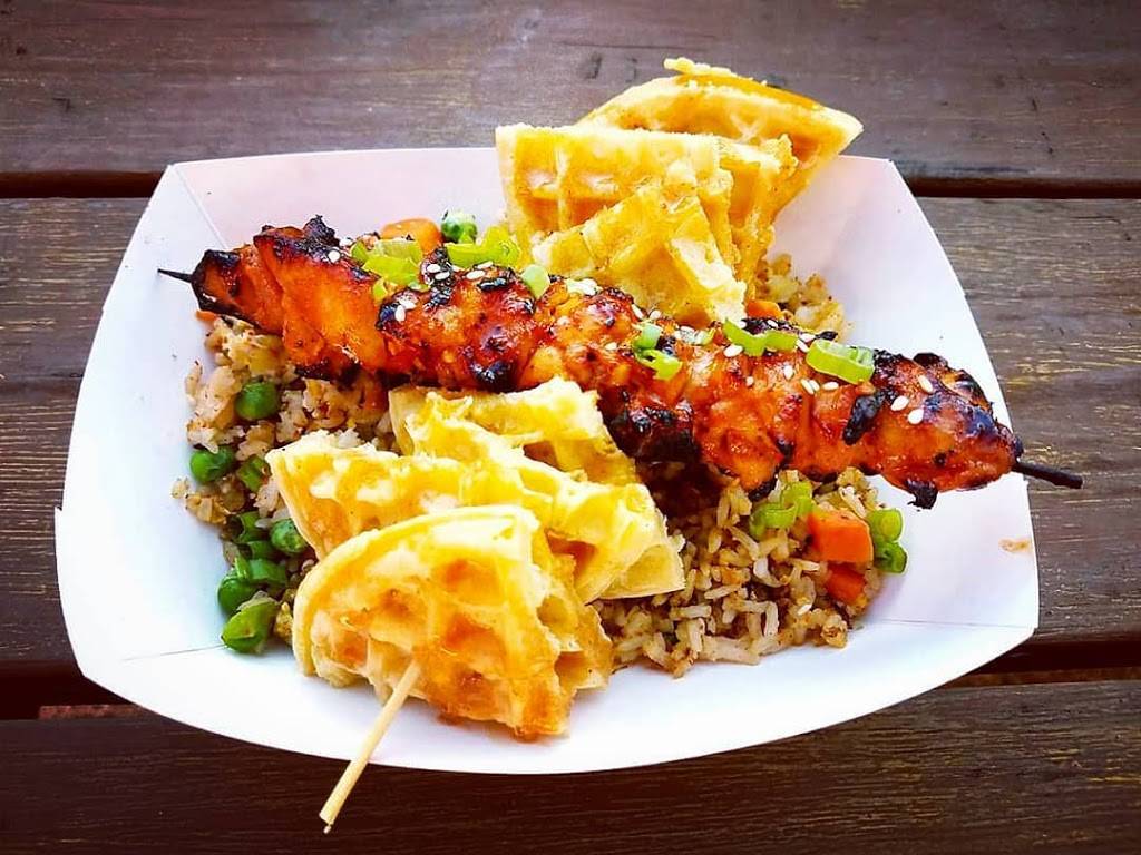 Chopped and Skewed - Food Truck | restaurant | 2, 1005 E St Elmo Rd, Austin, TX 78745, USA | 5125876577 OR +1 512-587-6577