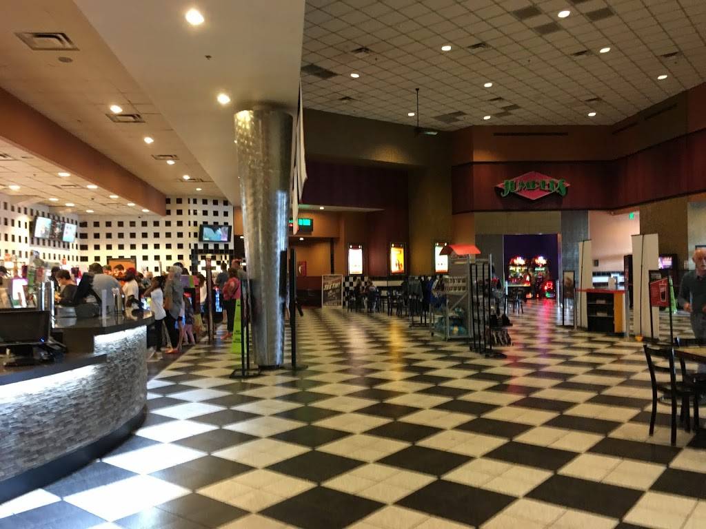 Cinemark Tinseltown USA and XD | meal takeaway | 4400 Towne Center Dr, Louisville, KY 40241, USA | 5023269272 OR +1 502-326-9272