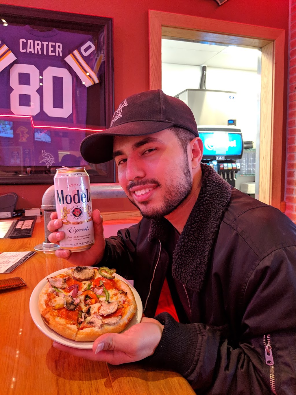 Pizza Hut | meal takeaway | 1101 Hennepin Ave, Minneapolis, MN 55403, USA | 6128000088 OR +1 612-800-0088