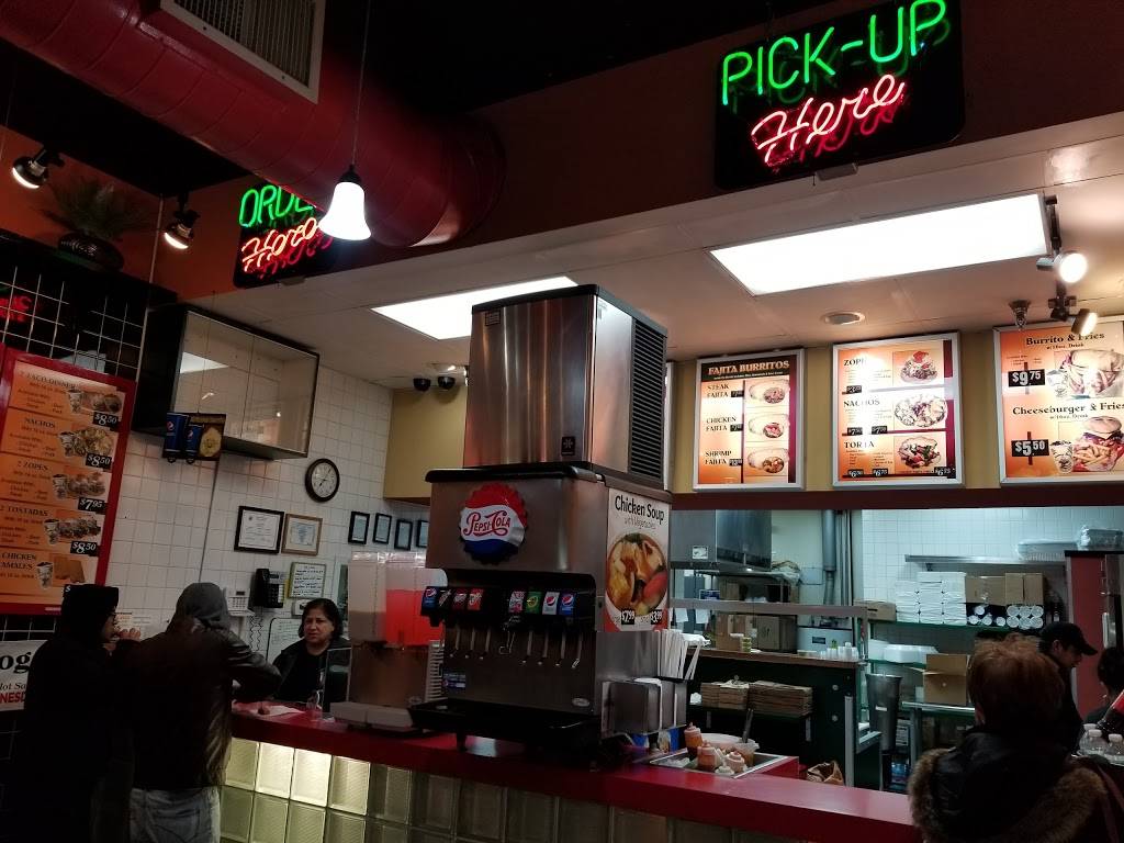 El Famous Burrito | restaurant | 15914 S Harlem Ave, Tinley Park, IL 60477, USA | 7084297072 OR +1 708-429-7072