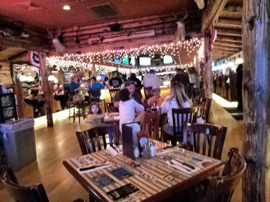 The Cabin | restaurant | 984 NJ-33, Freehold, NJ 07728, USA | 7324623090 OR +1 732-462-3090