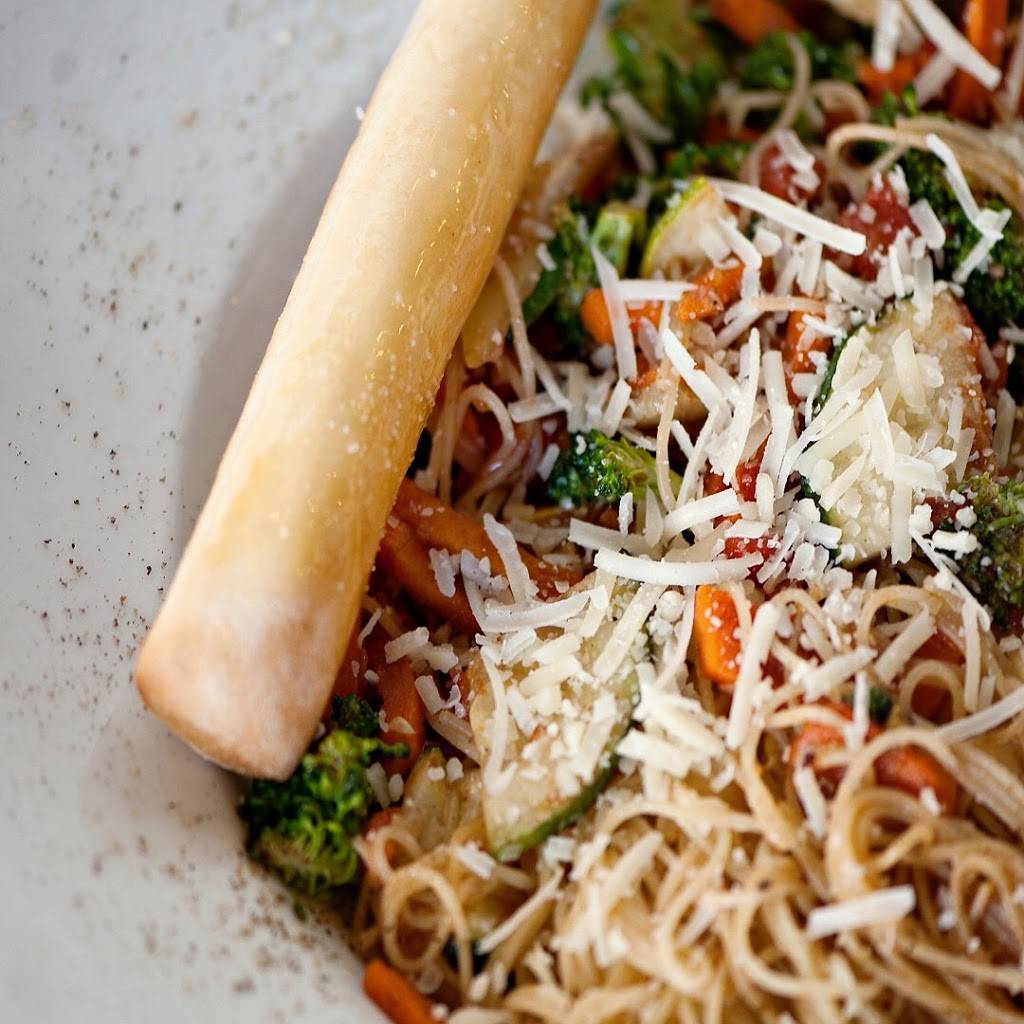 Nothing But Noodles | restaurant | 6125 University Drive Northwest # E2 #, E2, Huntsville, AL 35806, USA | 2569221650 OR +1 256-922-1650