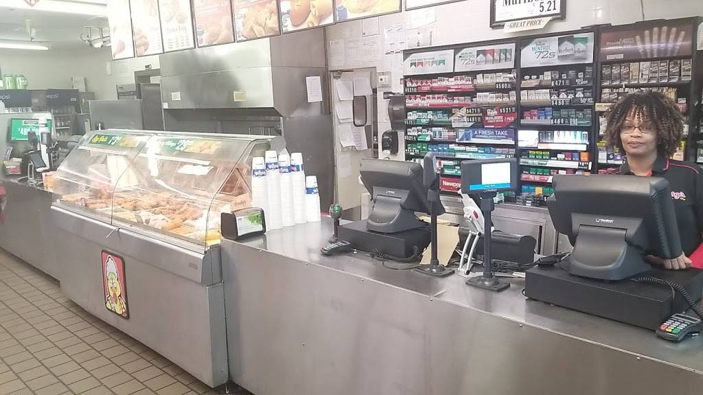 Dodges - Memphis, Elvis Presley | restaurant | 3923 Elvis Presley Blvd, Memphis, TN 38116, USA | 9013965557 OR +1 901-396-5557