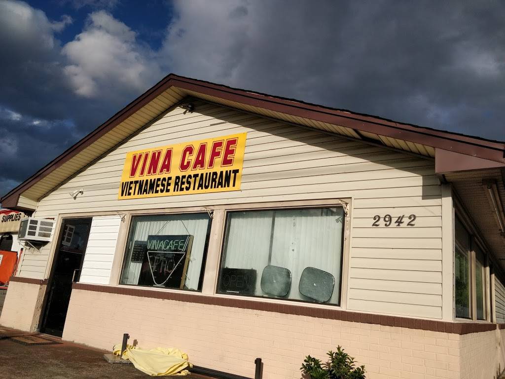 Vina Cafe | restaurant | 2942 Hershberger Rd NW, Roanoke, VA 24017, USA | 5403662205 OR +1 540-366-2205