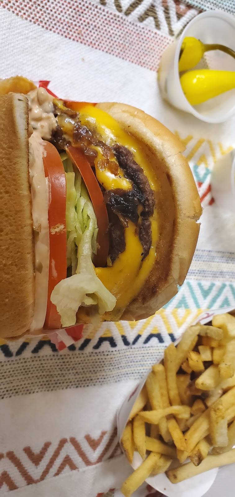 In-N-Out Burger | restaurant | 1260 W Valley Pkwy, Escondido, CA 92029, USA | 8007861000 OR +1 800-786-1000